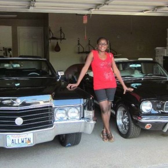 Meet your Posher, Joyce - Picture 1 of 1